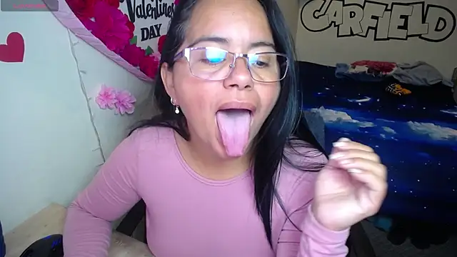 Miss  kendra  online show from 04-15-26, 02:13