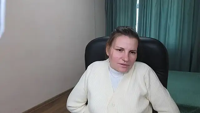 Mirabelle Velvet online show from 10-16-25, 04:46