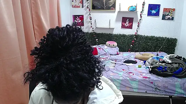 thianahorny online show from 05-20-26, 01:28