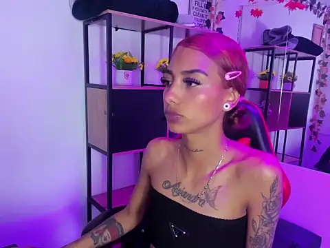 KarlaSlutSkinny   online show from 12-05-25, 03:26