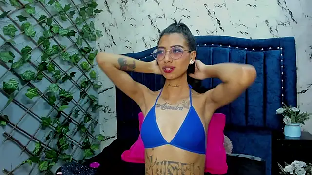Snapshot of KarlaSlutSkinny__ chatting on 06-27-26, 09:53 KarlaSlutSkinny online show from 06-27-26, 09:53