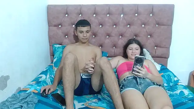 Snapshot of rober_luciana chatting on 10-29-25, 10:00 rober luciana online show from 10-29-25, 10:00