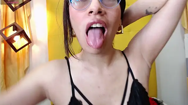 caty angel online show from 10-15-25, 09:37