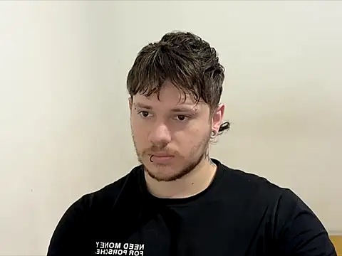 Skol 100802 online show from 04-03-26, 03:54