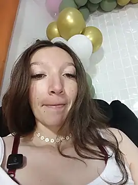 Lucy colee online show from 03-27-26, 04:29