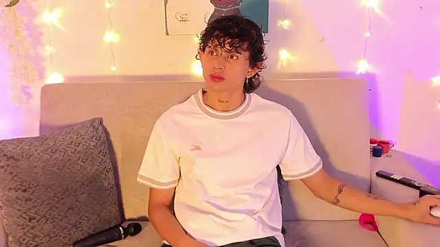 lua boy online show from 03-26-26, 04:07