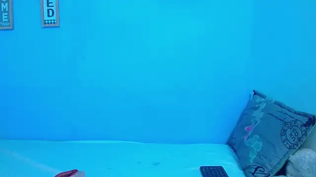 naya 10 online show from 12-18-25, 11:33