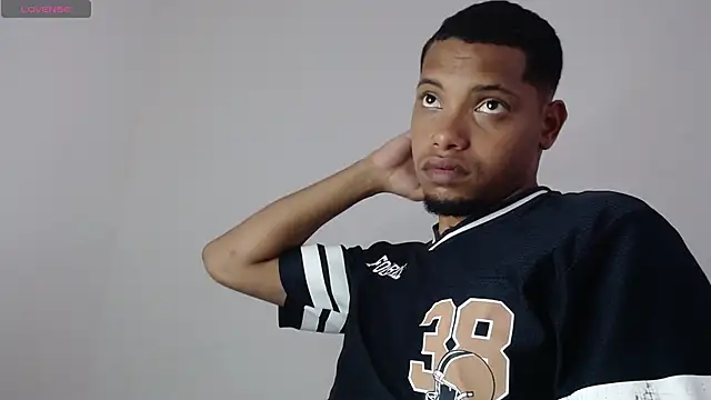 Snapshot of drako_monster chatting on 10-17-25, 07:05 drako monster online show from 10-17-25, 07:05