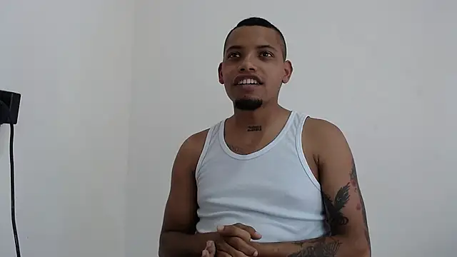 Snapshot of drako_monster chatting on 11-07-25, 06:30 drako monster online show from 11-07-25, 06:30