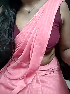 Snapshot of Tamilmallu-duskygirl03 chatting on 07-30-26, 06:23 Tamilmallu-duskygirl03 online show from 07-30-26, 06:23