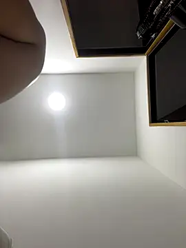 Snapshot of hayara_farhat chatting on 10-25-25, 10:37 hayara farhat online show from 10-25-25, 10:37