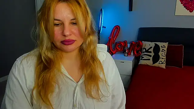 Passion-Blondy online show from 02-18-26, 09:00