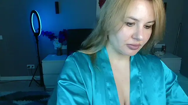 Passion-Blondy online show from 03-01-26, 08:33