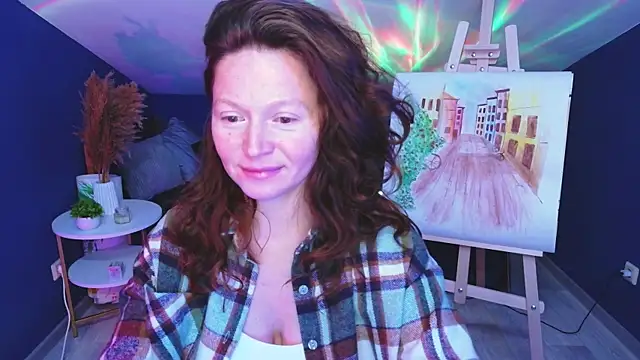 AuroraBorealis   online show from 10-13-25, 06:35