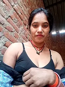 Snapshot of Cuty_tanya chatting on 11-30-25, 02:48 Cuty tanya online show from 11-30-25, 02:48