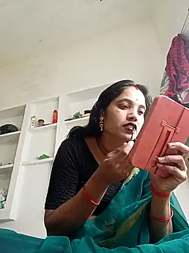 Snapshot of Cuty_tanya chatting on 02-05-26, 02:54 Cuty tanya online show from 02-05-26, 02:54