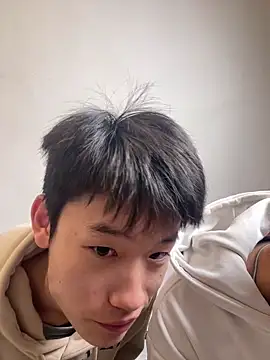 Snapshot of KK-cuteboy chatting on 11-05-25, 11:21 KK-cuteboy online show from 11-05-25, 11:21