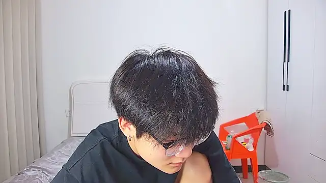 KK-cuteboy online show from 05-28-26, 12:46