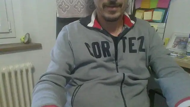 Kawayleo online show from 10-30-25, 11:22