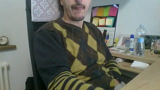 Kawayleo online show from 11-18-25, 09:14