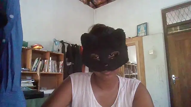 Nora-2003 online show from 03-28-26, 08:25