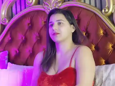 MadisonCharm online show from 01-19-26, 07:56