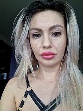 BritanyVegas online show from 11-08-25, 10:37