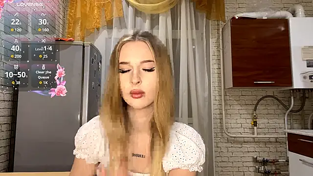 Snapshot of RosalindSherlock chatting on 10-23-25, 08:18 RosalindSherlock online show from 10-23-25, 08:18