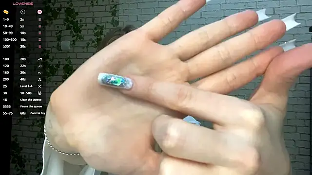 Snapshot of RosalindSherlock chatting on 10-30-25, 08:20 RosalindSherlock online show from 10-30-25, 08:20