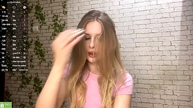 Snapshot of RosalindSherlock chatting on 11-05-25, 08:09 RosalindSherlock online show from 11-05-25, 08:09