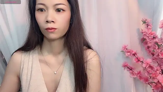 Lynnalltop-165-KeKe online show from 10-16-25, 12:44