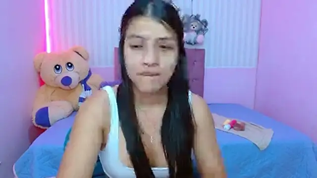 zara cute online show from 12-14-25, 12:10