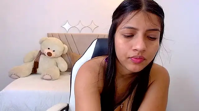 zara cute online show from 07-16-26, 12:22