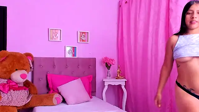 zara cute online show from 07-28-26, 04:39