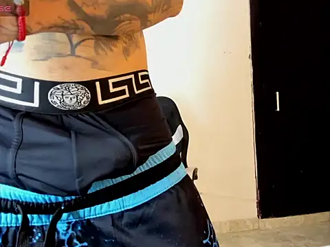 Cami KingSex online show from 10-14-25, 04:08