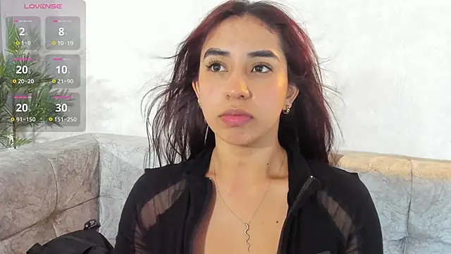 Snapshot of Vittoria_Conti_ chatting on 05-19-26, 05:30 Vittoria Conti online show from 05-19-26, 05:30