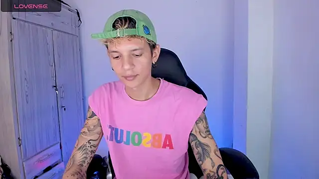 tylernova online show from 04-15-26, 04:08