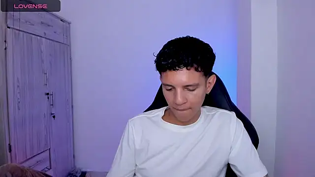 tylernova online show from 06-05-26, 06:52