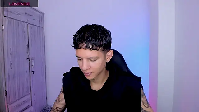 tylernova online show from 06-07-26, 02:05