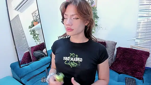 KassMonroe online show from 01-07-26, 08:55