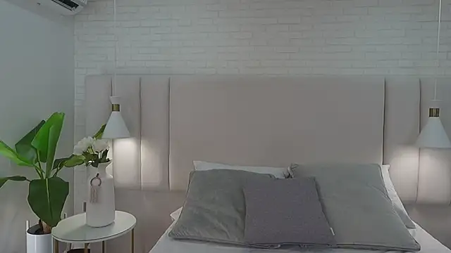 nina gb online show from 03-02-26, 08:37