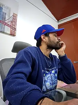 Snapshot of Nateskp_1 chatting on 10-15-25, 09:48 Nateskp 1 online show from 10-15-25, 09:48