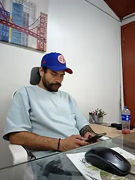 Snapshot of Nateskp_1 chatting on 11-16-25, 03:17 Nateskp 1 online show from 11-16-25, 03:17