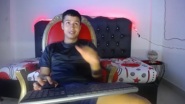 Bastian Joness online show from 10-18-25, 04:04