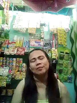 Snapshot of erma_joy chatting on 10-19-25, 01:01 erma joy online show from 10-19-25, 01:01