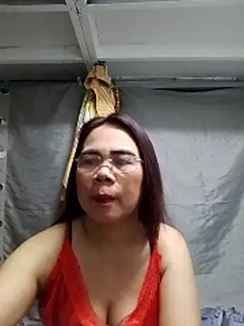 Snapshot of erma_joy chatting on 05-08-26, 08:36 erma joy online show from 05-08-26, 08:36