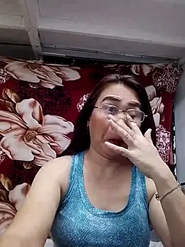 Snapshot of erma_joy chatting on 05-13-26, 01:14 erma joy online show from 05-13-26, 01:14