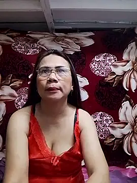 Snapshot of erma_joy chatting on 05-20-26, 09:43 erma joy online show from 05-20-26, 09:43