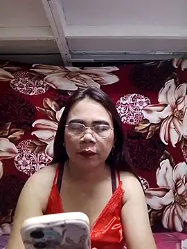 Snapshot of erma_joy chatting on 05-23-26, 08:02 erma joy online show from 05-23-26, 08:02