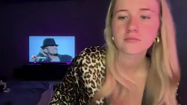 itssosierra online show from 06-17-26, 04:37